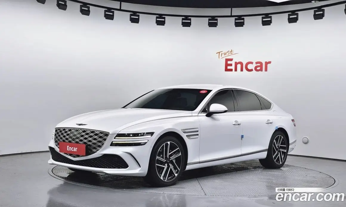 Genesis G80 2024 2.5 автомат (гидро), фото 1 Genesis G80 2024 2.5 автомат (гидро), фото 1