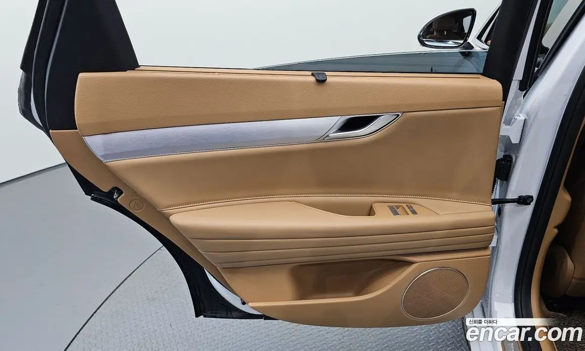 Genesis G80 2024 2.5 автомат (гидро), фото 15 Genesis G80 2024 2.5 автомат (гидро), фото 15