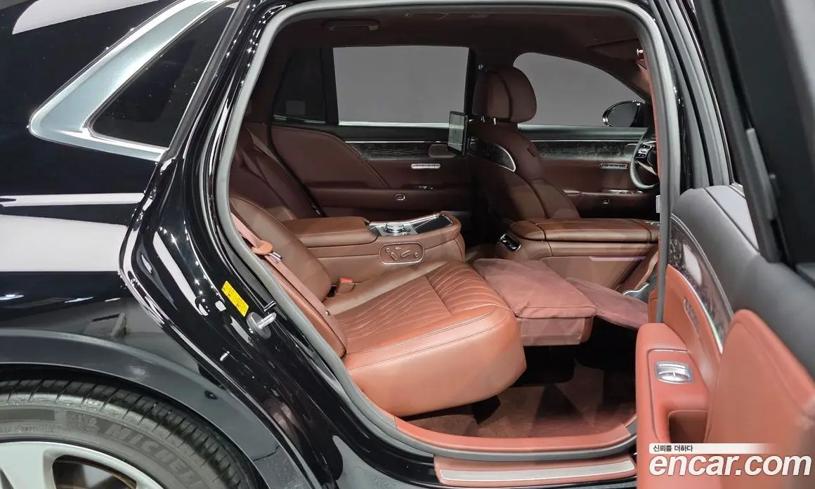 Genesis G90 2022 3.5 автомат (гидро), фото 17 Genesis G90 2022 3.5 автомат (гидро), фото 17