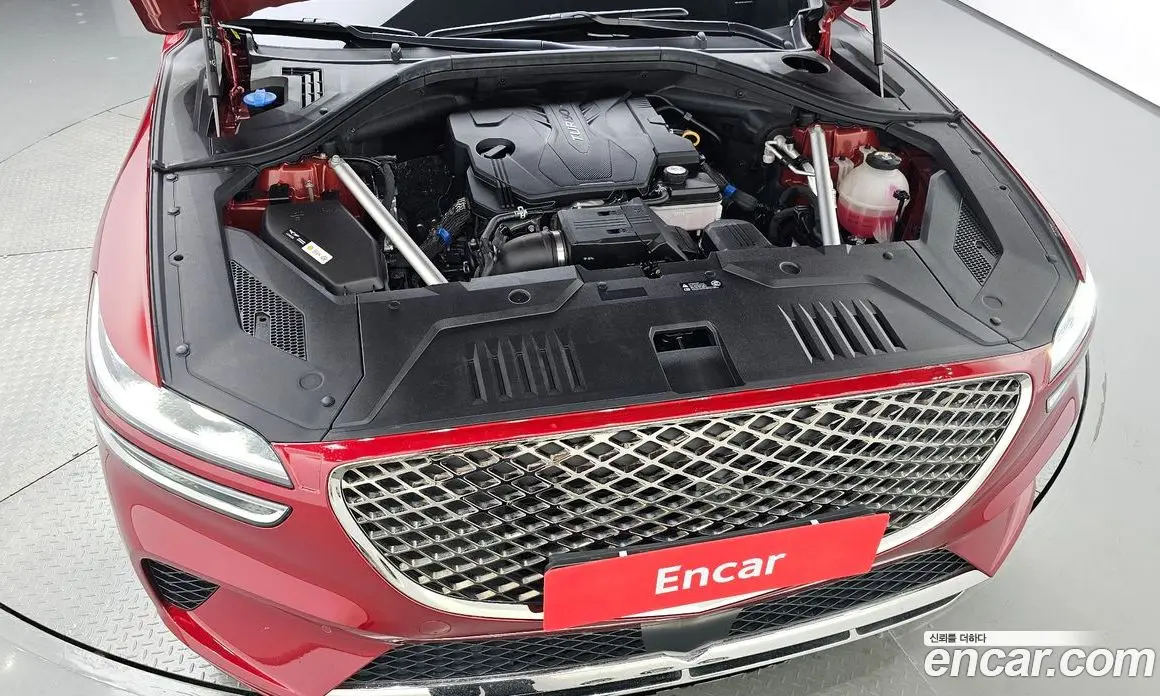 Genesis GV70 2022 2.5 автомат (гидро), фото 5 Genesis GV70 2022 2.5 автомат (гидро), фото 5