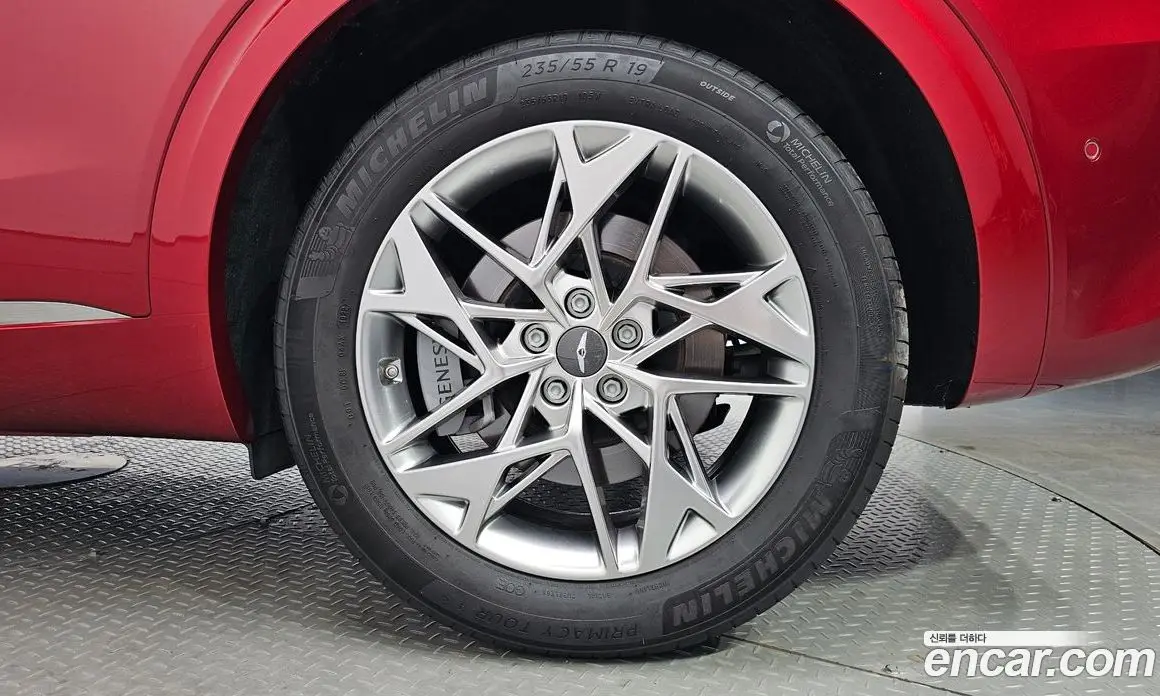 Genesis GV70 2022 2.5 автомат (гидро), фото 6 Genesis GV70 2022 2.5 автомат (гидро), фото 6