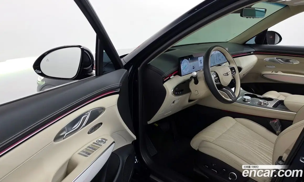Genesis GV70 2024 2.5 автомат (гидро), фото 13 Genesis GV70 2024 2.5 автомат (гидро), фото 13