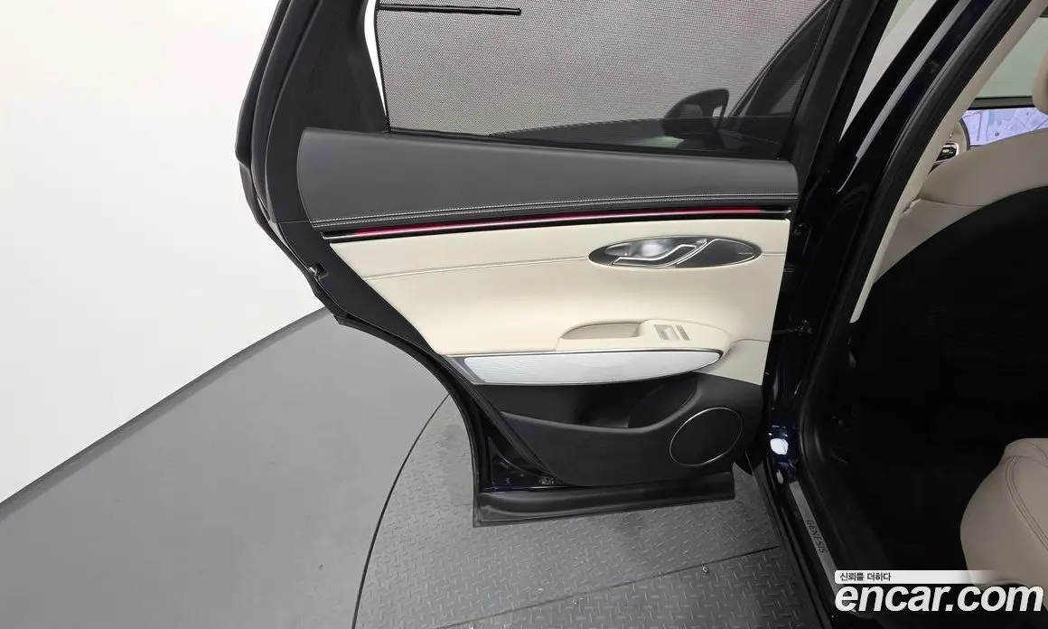 Genesis GV70 2024 2.5 автомат (гидро), фото 26 Genesis GV70 2024 2.5 автомат (гидро), фото 26
