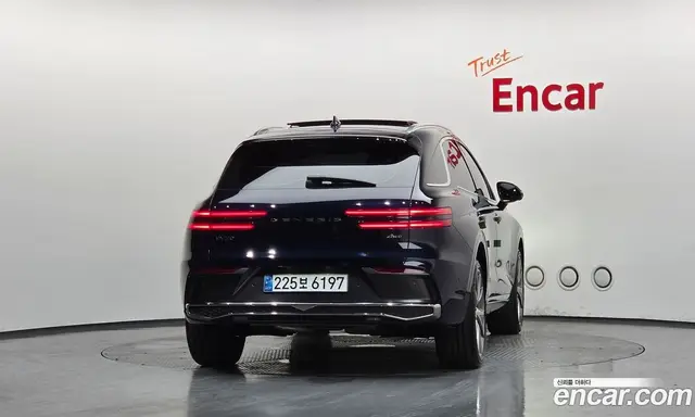 Genesis GV70 2024 2.5 автомат (гидро), миниатюра 4 Genesis GV70 2024 2.5 автомат (гидро), миниатюра 4