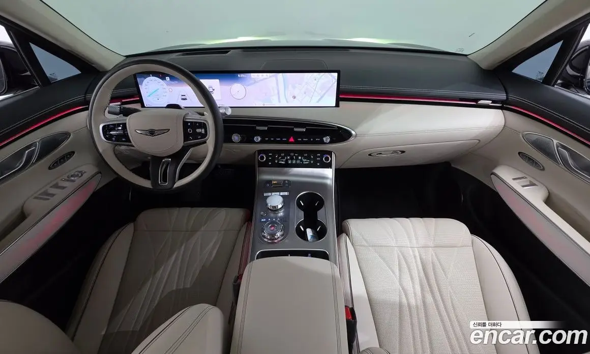 Genesis GV70 2024 2.5 автомат (гидро), фото 10 Genesis GV70 2024 2.5 автомат (гидро), фото 10