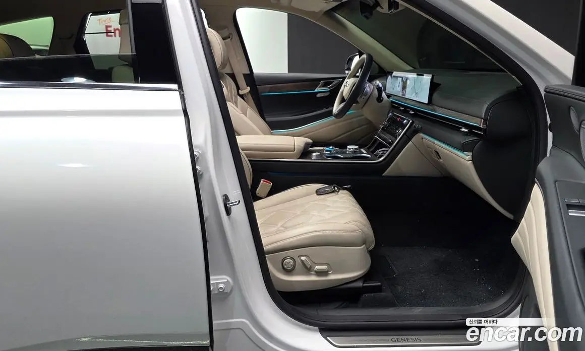 Genesis GV80 2024 2.5 автомат (гидро), фото 10 Genesis GV80 2024 2.5 автомат (гидро), фото 10