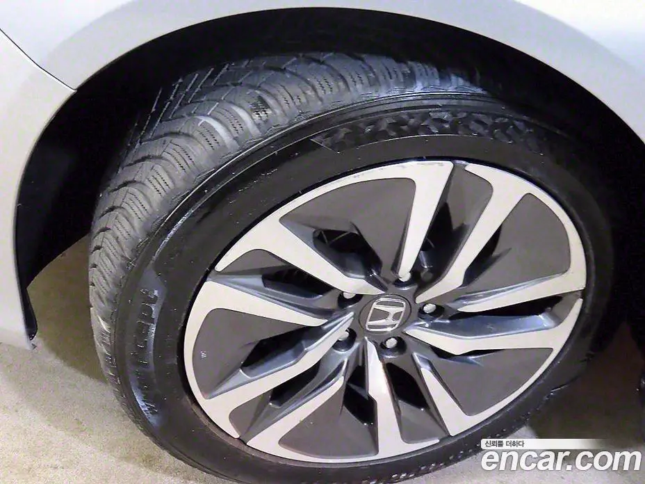 Honda Accord 2018 2.0 автомат (вариатор), фото 20 Honda Accord 2018 2.0 автомат (вариатор), фото 20