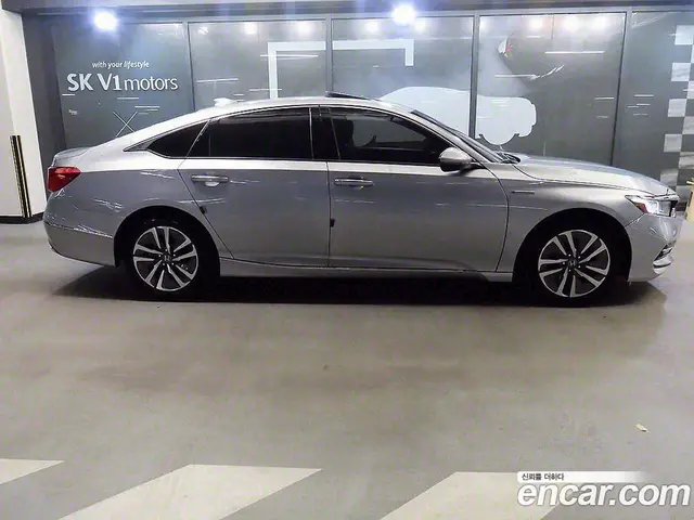 Honda Accord 2018 2.0 автомат (вариатор), миниатюра 3 Honda Accord 2018 2.0 автомат (вариатор), миниатюра 3