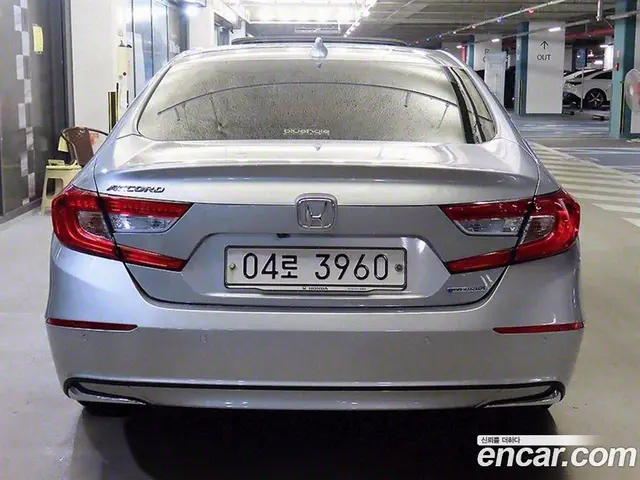 Honda Accord 2018 2.0 автомат (вариатор), миниатюра 5 Honda Accord 2018 2.0 автомат (вариатор), миниатюра 5