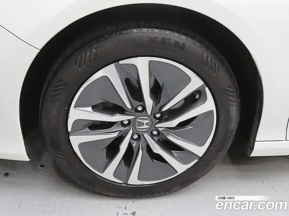 Honda Accord 2019 2.0 автомат (гидро), фото 5 Honda Accord 2019 2.0 автомат (гидро), фото 5