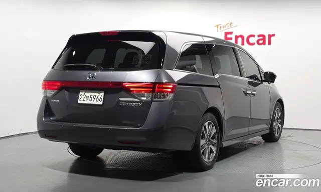 Honda Odyssey 2016 3.5 автомат (гидро), миниатюра 2 Honda Odyssey 2016 3.5 автомат (гидро), миниатюра 2