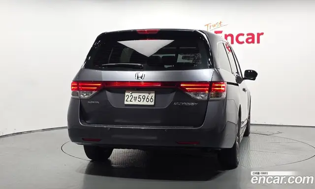 Honda Odyssey 2016 3.5 автомат (гидро), миниатюра 4 Honda Odyssey 2016 3.5 автомат (гидро), миниатюра 4