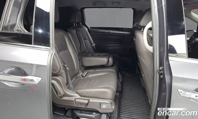 Honda Odyssey 2017 3.5 автомат (гидро), миниатюра 11 Honda Odyssey 2017 3.5 автомат (гидро), миниатюра 11