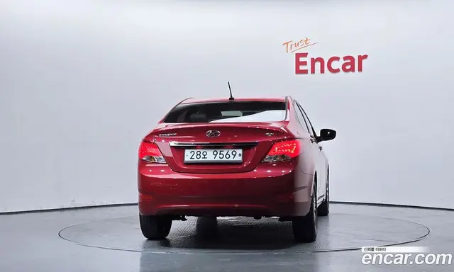 Hyundai Accent 2015 1.6 автомат (гидро), миниатюра 4 Hyundai Accent 2015 1.6 автомат (гидро), миниатюра 4