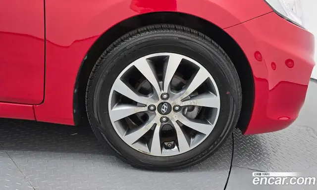 Hyundai Accent 2015 1.6 автомат (гидро), миниатюра 7 Hyundai Accent 2015 1.6 автомат (гидро), миниатюра 7