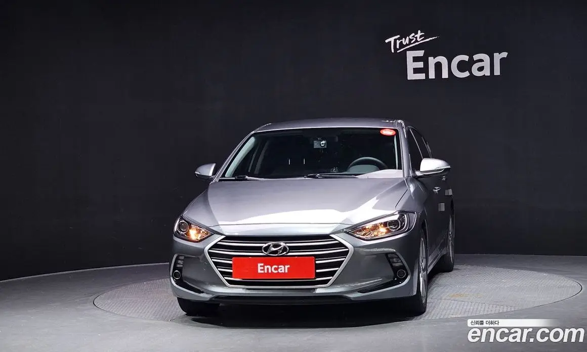 Hyundai Avante 2017 1.6 автомат (гидро), фото 3 Hyundai Avante 2017 1.6 автомат (гидро), фото 3