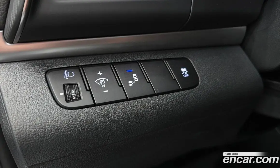 Hyundai Avante 2018 1.6 автомат (гидро), фото 18 Hyundai Avante 2018 1.6 автомат (гидро), фото 18