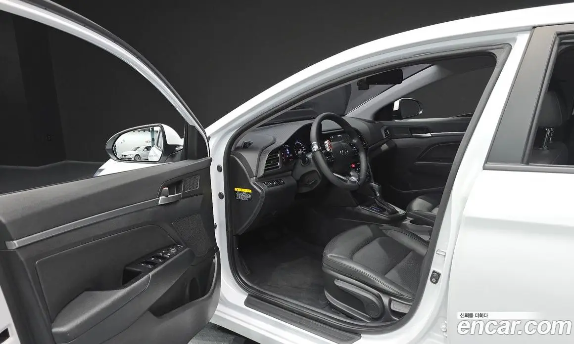 Hyundai Avante 2018 1.6 автомат (гидро), фото 10 Hyundai Avante 2018 1.6 автомат (гидро), фото 10