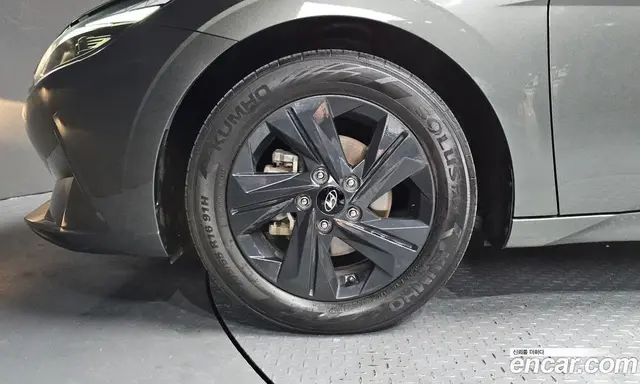 Hyundai Avante 2023 1.6 автомат (гидро), миниатюра 4