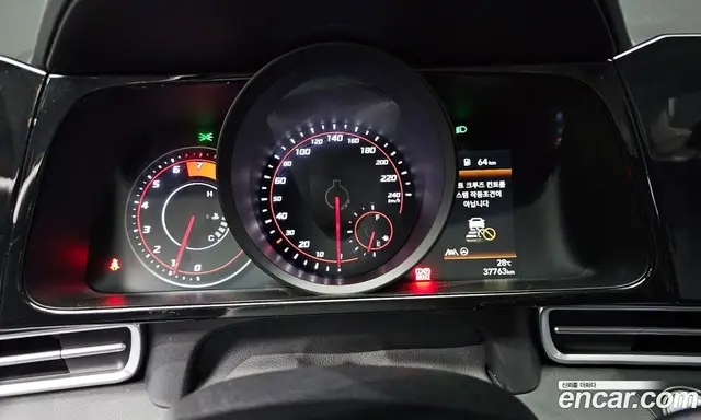 Hyundai Avante 2023 1.6 автомат (гидро), миниатюра 10