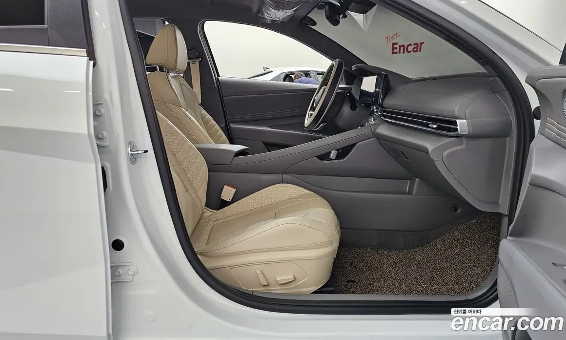 Hyundai Avante 2026 1.6 автомат (гидро), фото 16