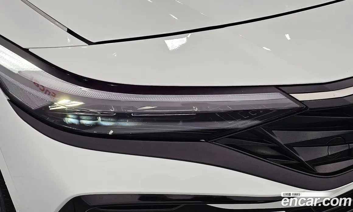 Hyundai Avante 2026 1.6 автомат (гидро), фото 8