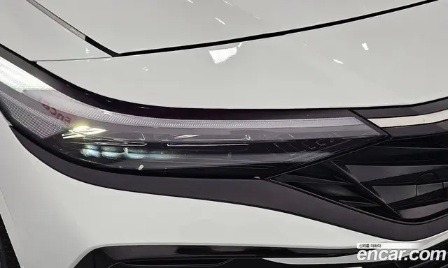 Hyundai Avante 2026 1.6 автомат (гидро), миниатюра 8