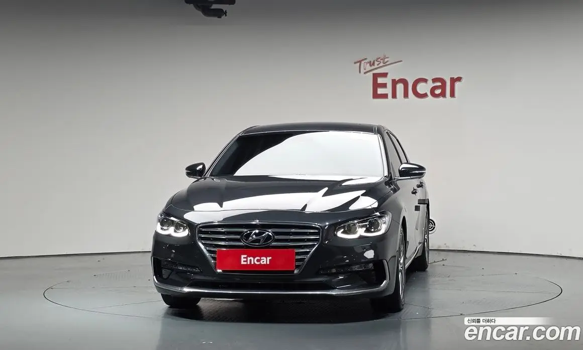 Hyundai Grandeur 2018 2.4 автомат (гидро), фото 2 Hyundai Grandeur 2018 2.4 автомат (гидро), фото 2