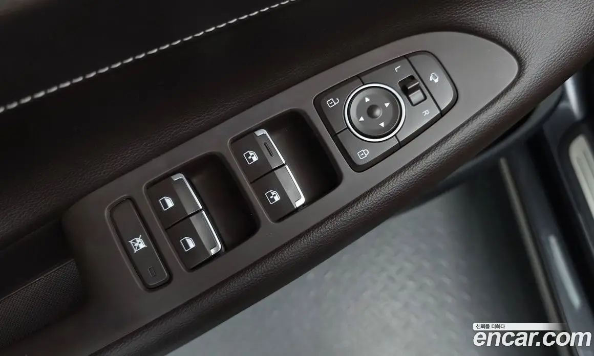 Hyundai Grandeur 2018 2.4 автомат (гидро), фото 29 Hyundai Grandeur 2018 2.4 автомат (гидро), фото 29