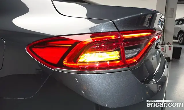 Hyundai Grandeur 2018 2.4 автомат (гидро), миниатюра 8 Hyundai Grandeur 2018 2.4 автомат (гидро), миниатюра 8