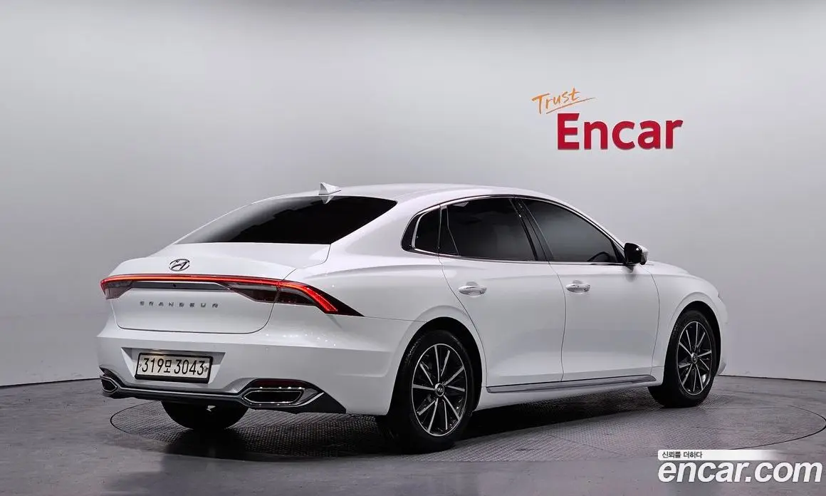Hyundai Grandeur 2020 2.5 автомат (гидро), фото 2 Hyundai Grandeur 2020 2.5 автомат (гидро), фото 2
