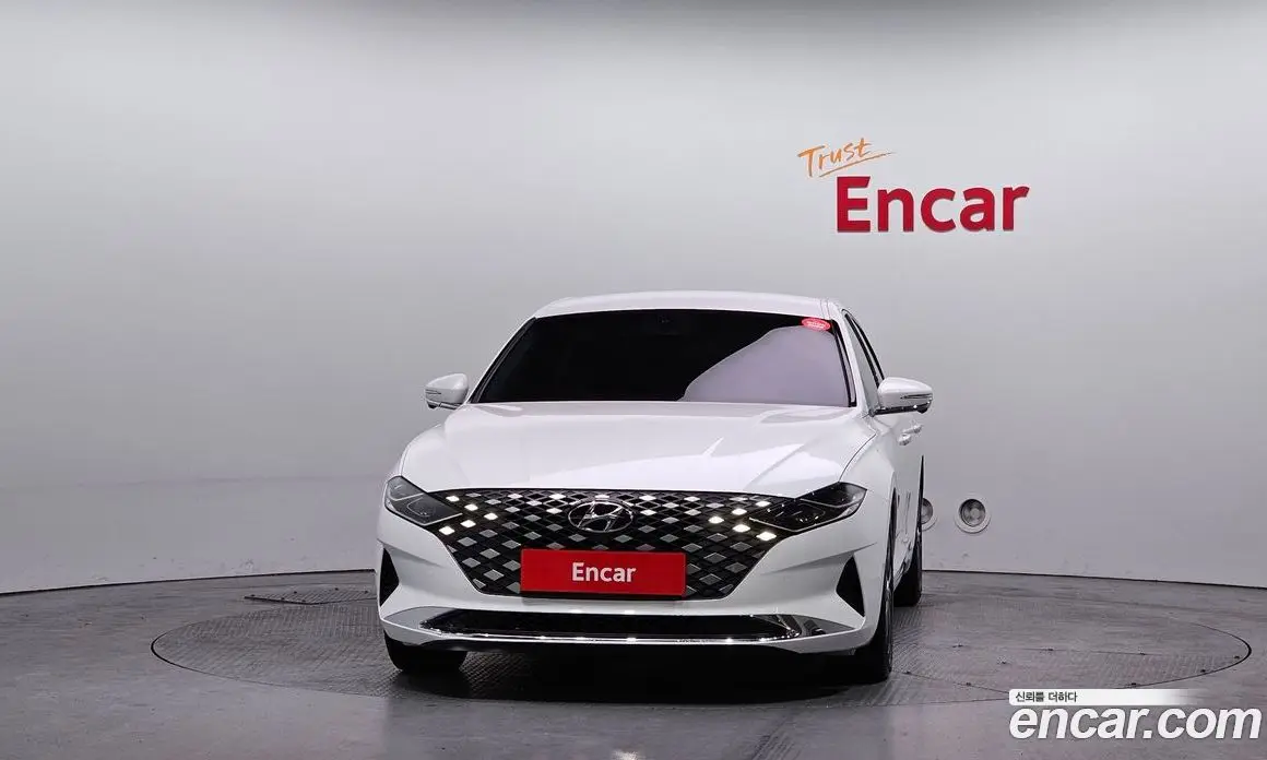 Hyundai Grandeur 2020 2.5 автомат (гидро), фото 3 Hyundai Grandeur 2020 2.5 автомат (гидро), фото 3
