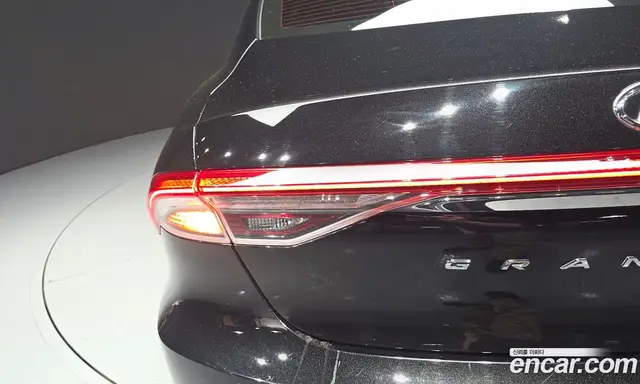 Hyundai Grandeur 2020 2.5 автомат (гидро), миниатюра 9 Hyundai Grandeur 2020 2.5 автомат (гидро), миниатюра 9