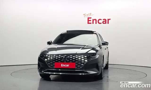 Hyundai Grandeur 2022 2.5 автомат (гидро), миниатюра 3 Hyundai Grandeur 2022 2.5 автомат (гидро), миниатюра 3