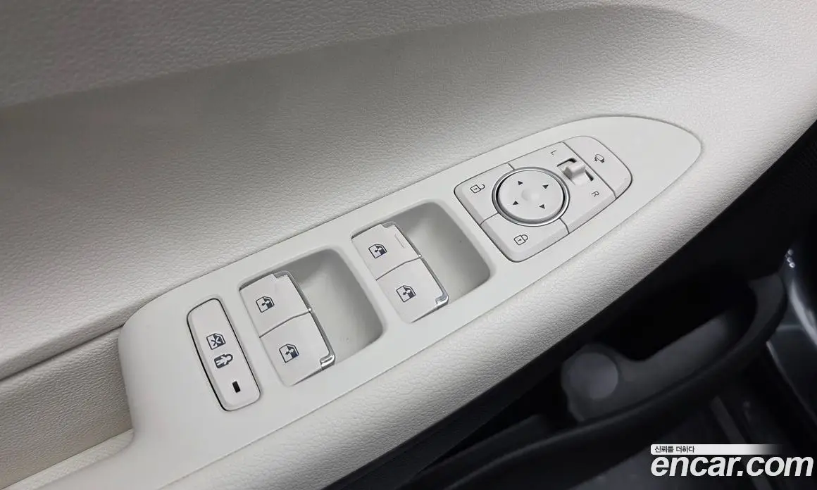 Hyundai Grandeur 2022 2.5 автомат (гидро), фото 33 Hyundai Grandeur 2022 2.5 автомат (гидро), фото 33