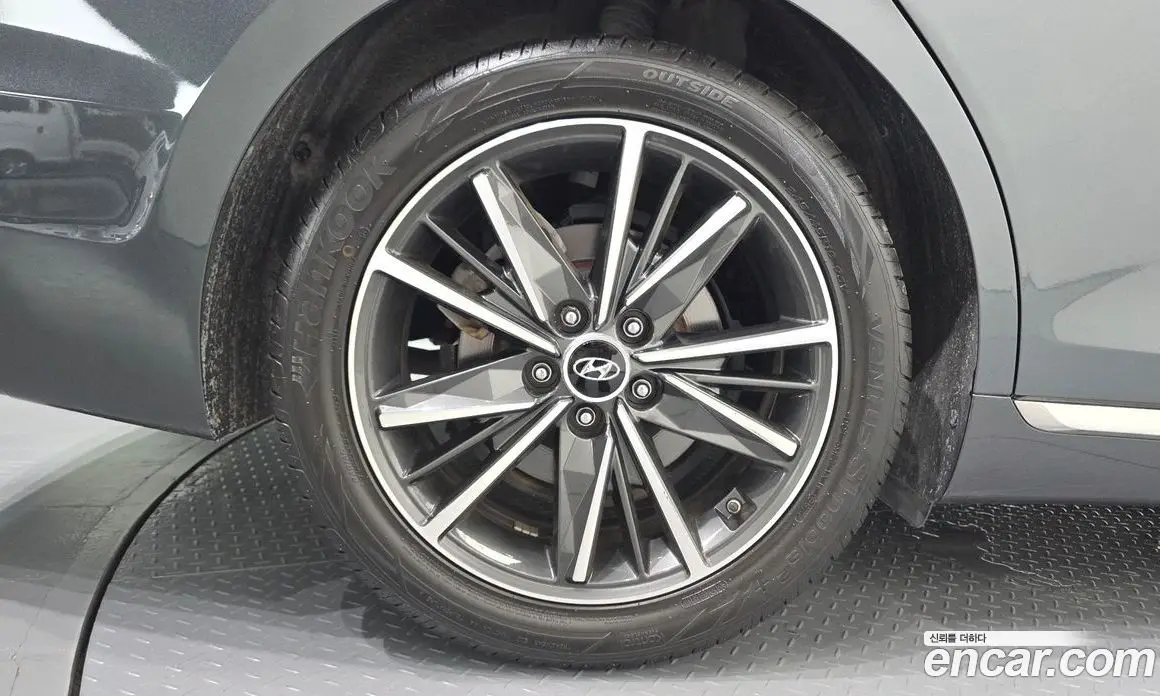 Hyundai Grandeur 2022 2.5 автомат (гидро), фото 5 Hyundai Grandeur 2022 2.5 автомат (гидро), фото 5