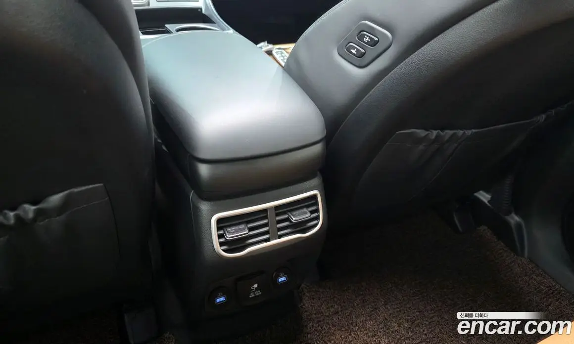 Hyundai Santa Fe 2022 1.6 автомат (гидро), фото 31 Hyundai Santa Fe 2022 1.6 автомат (гидро), фото 31