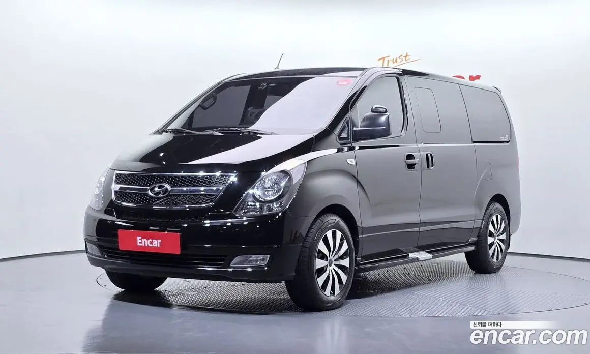 Hyundai Starex 2012 2.5 автомат (гидро), фото 1 Hyundai Starex 2012 2.5 автомат (гидро), фото 1