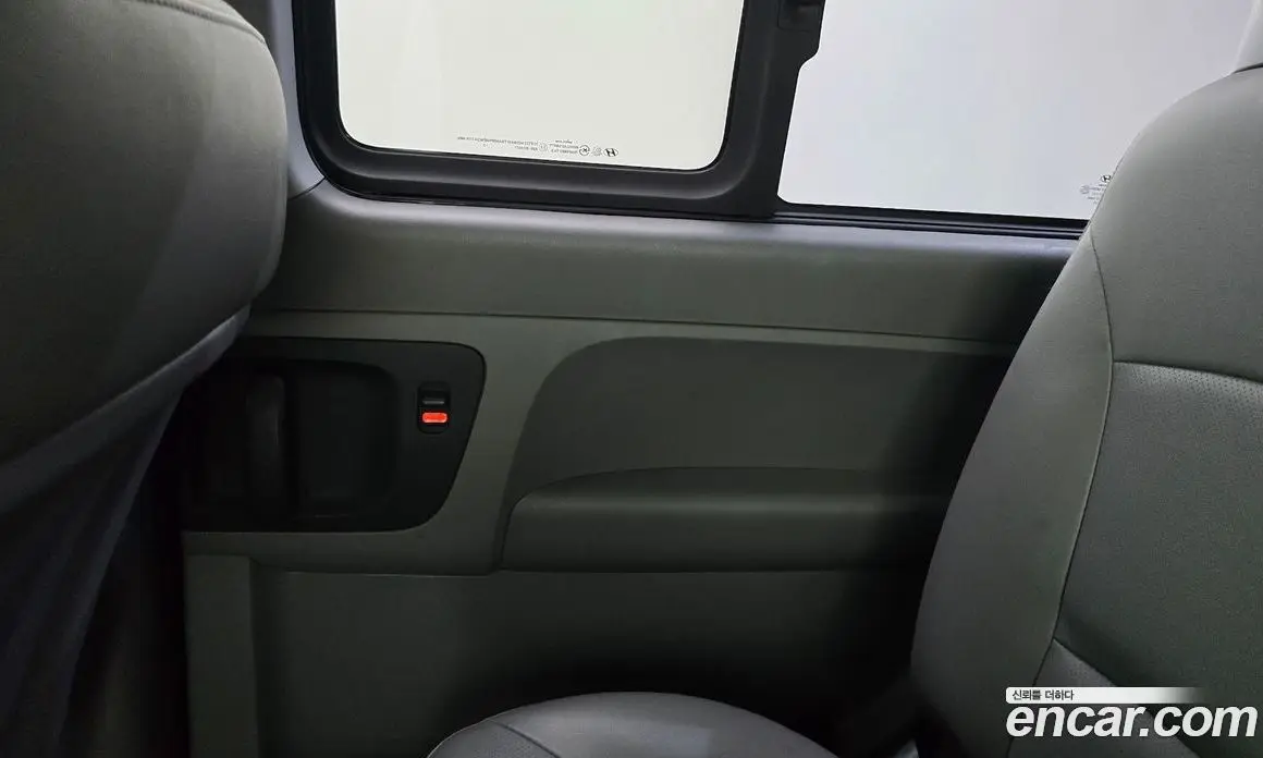 Hyundai Starex 2012 2.5 автомат (гидро), фото 15 Hyundai Starex 2012 2.5 автомат (гидро), фото 15