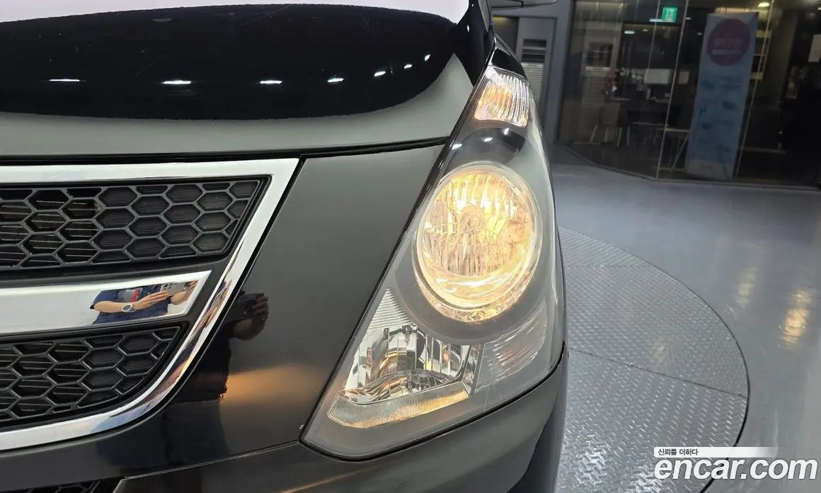 Hyundai Starex 2012 2.5 автомат (гидро), фото 8 Hyundai Starex 2012 2.5 автомат (гидро), фото 8