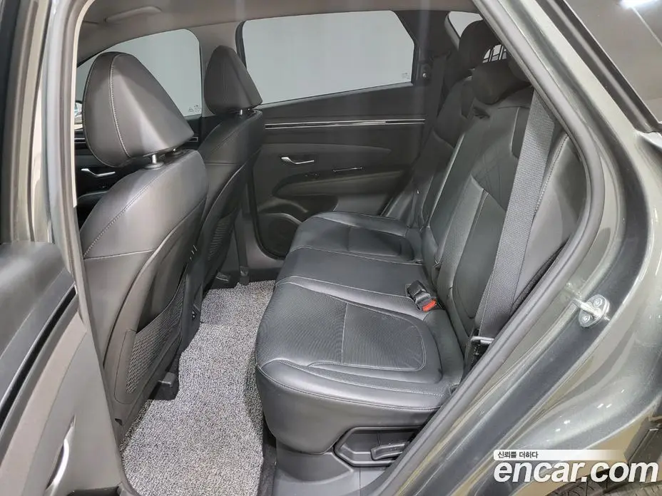 Hyundai Tucson 2023 1.6 автомат (гидро), фото 14