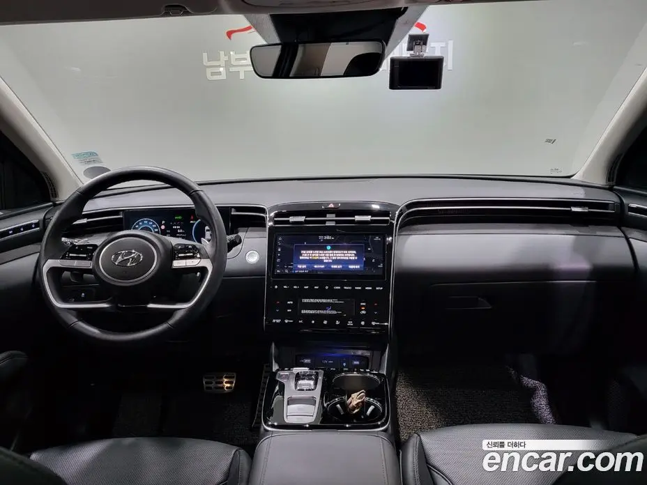 Hyundai Tucson 2023 1.6 автомат (гидро), фото 7