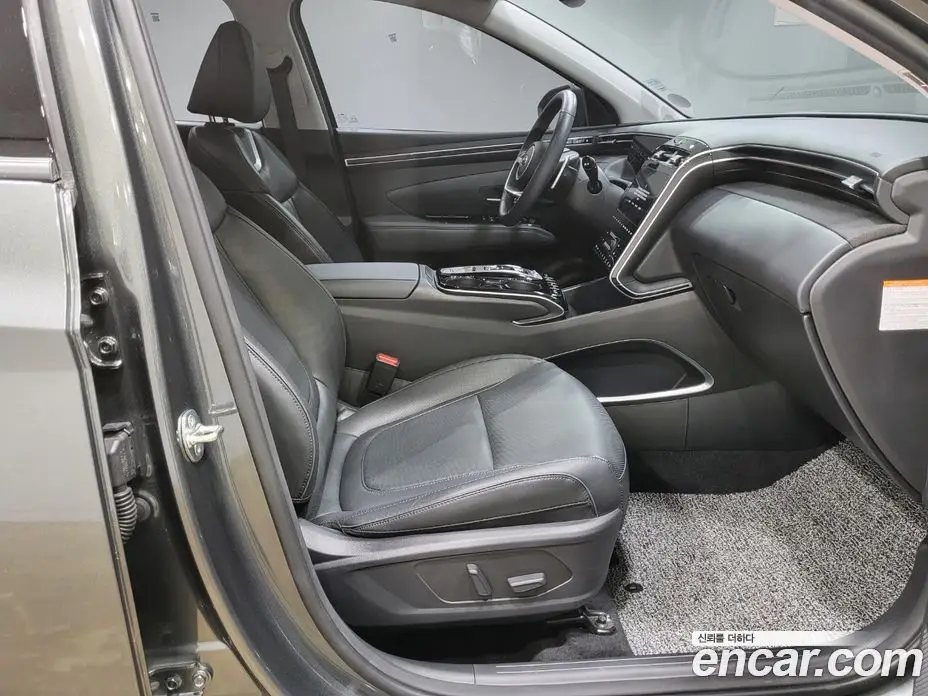 Hyundai Tucson 2023 1.6 автомат (гидро), фото 10