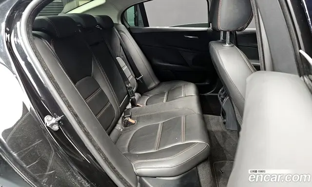 Jaguar XE 2018 2.0 автомат (гидро), миниатюра 12
