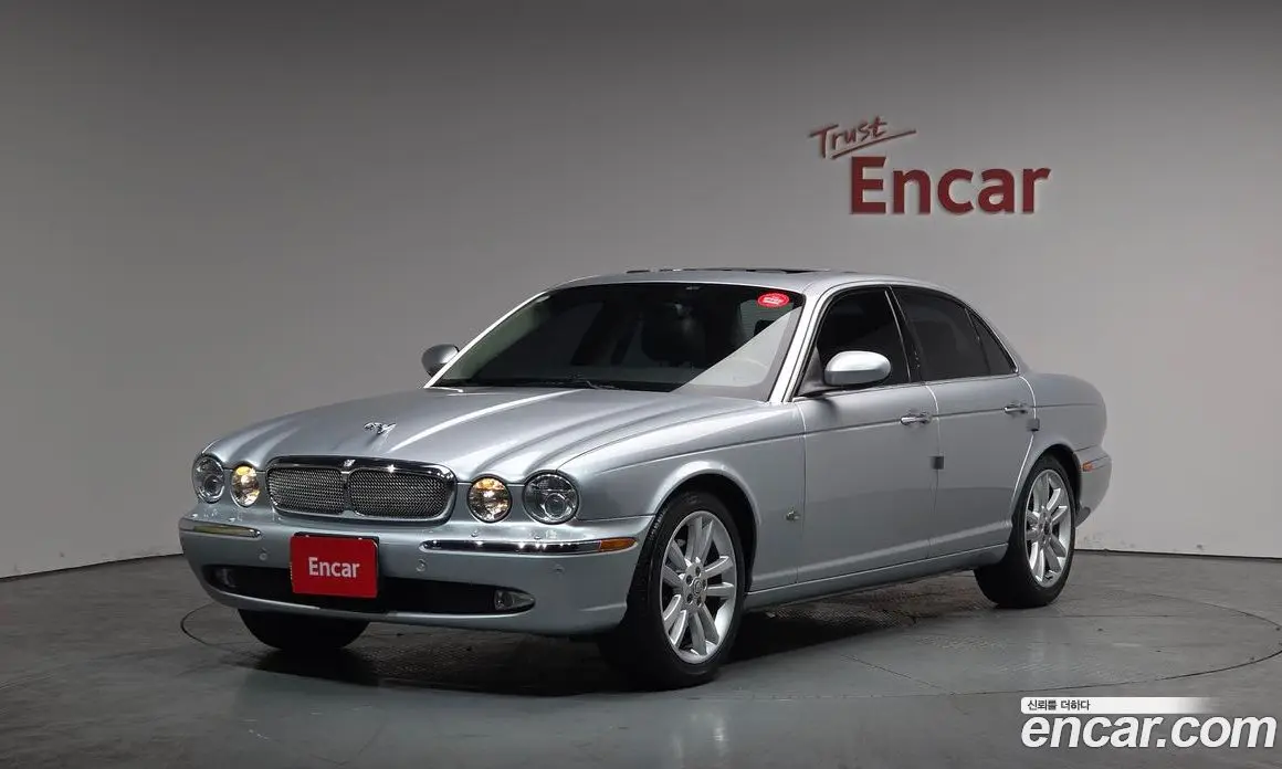 Jaguar XJ 2006 3.0 автомат (гидро), фото 1 Jaguar XJ 2006 3.0 автомат (гидро), фото 1