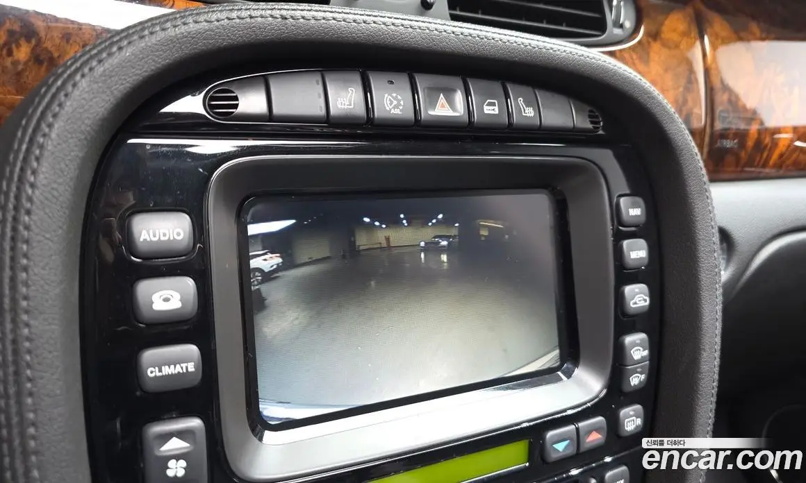 Jaguar XJ 2006 3.0 автомат (гидро), фото 16 Jaguar XJ 2006 3.0 автомат (гидро), фото 16