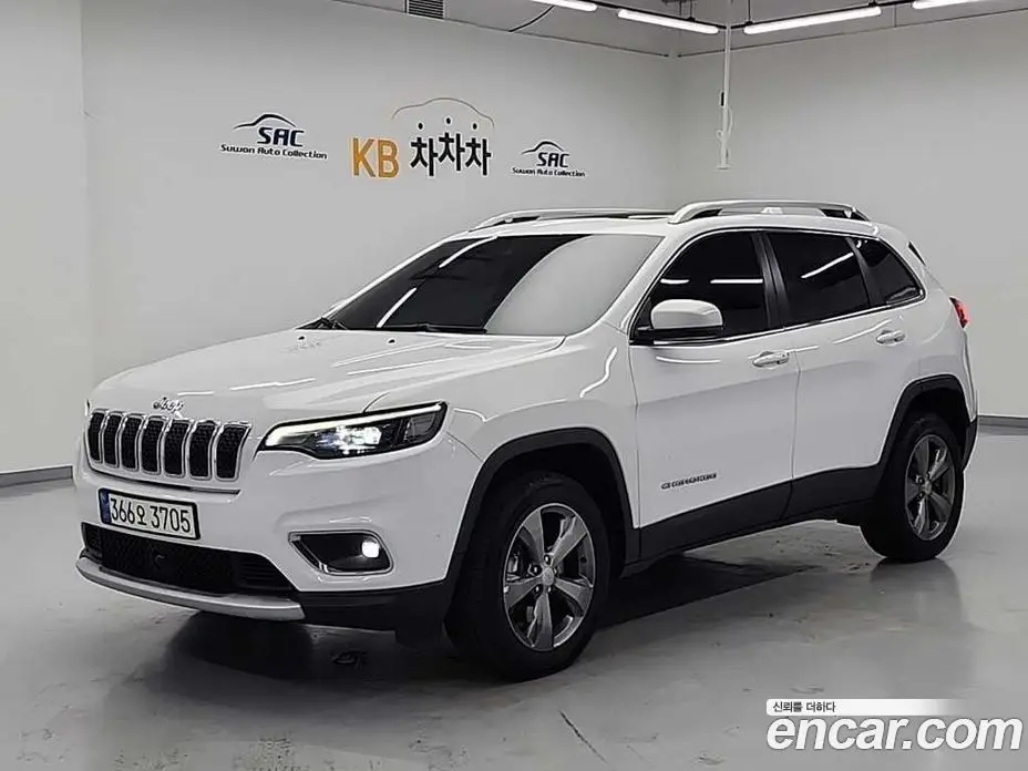 Jeep Cherokee 2021 2.4 автомат (гидро), фото 1 Jeep Cherokee 2021 2.4 автомат (гидро), фото 1