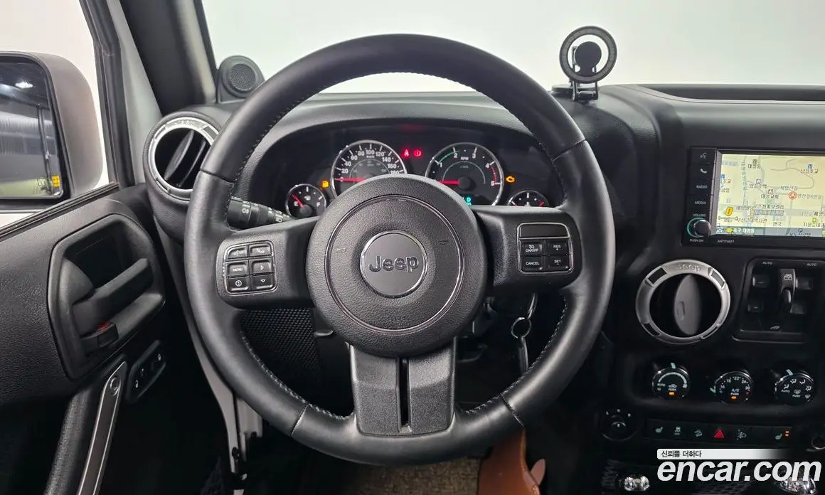 Jeep Wrangler 2012 2.8 автомат (гидро), фото 13
