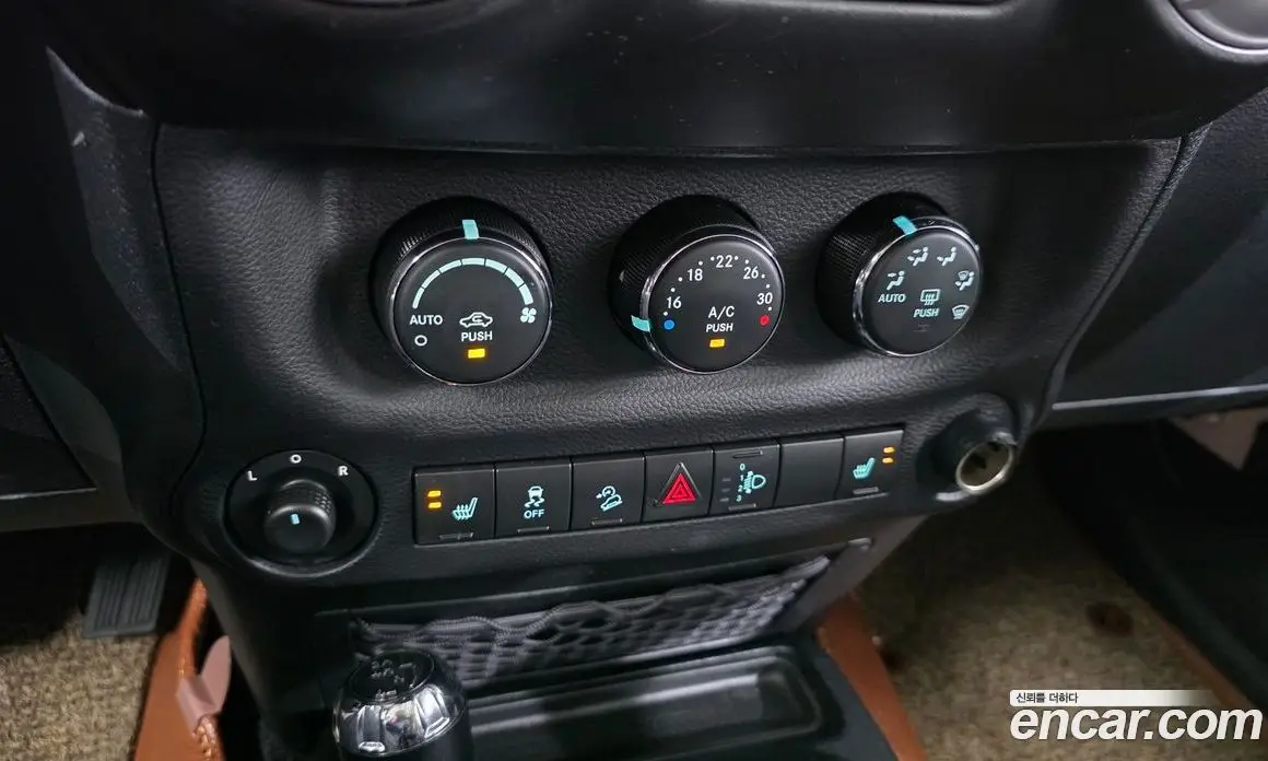 Jeep Wrangler 2012 2.8 автомат (гидро), фото 16