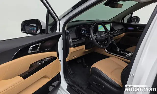 Kia Carnival 2023 3.5 автомат (гидро), миниатюра 10 Kia Carnival 2023 3.5 автомат (гидро), миниатюра 10